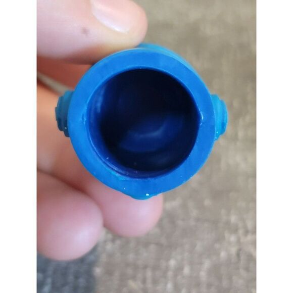 Blue white splattered fire hydrant heart doll accessory - Picture 4 of 4